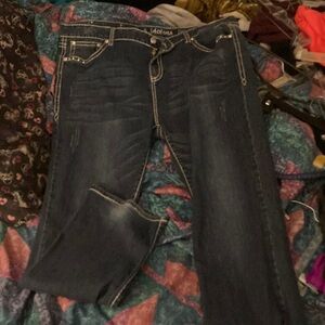 LA Idol size 21 flares w embellished pockets